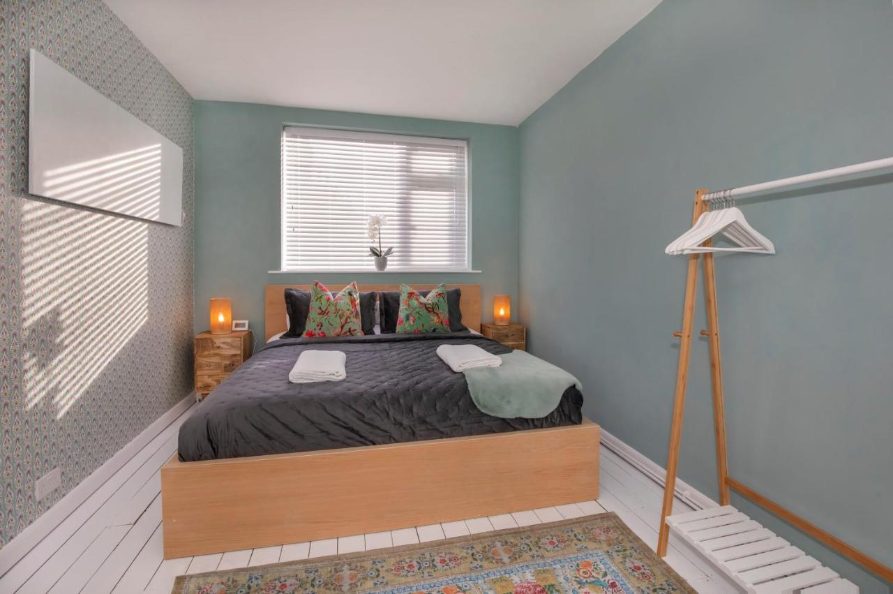 Apartment Plum Tree Retreat-free Parking *